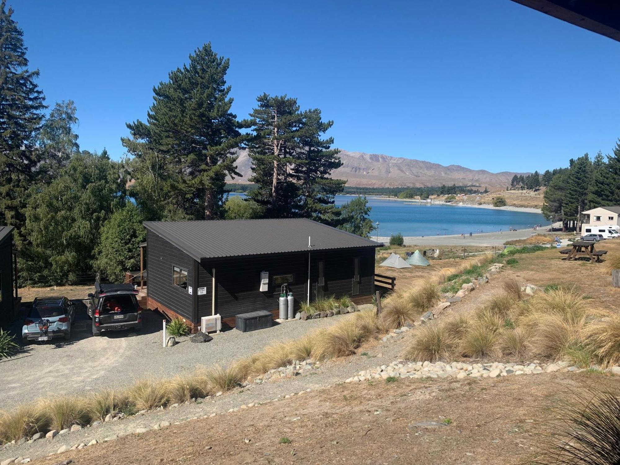 Lakes Edge Holiday Park Lake Tekapo Exterior photo